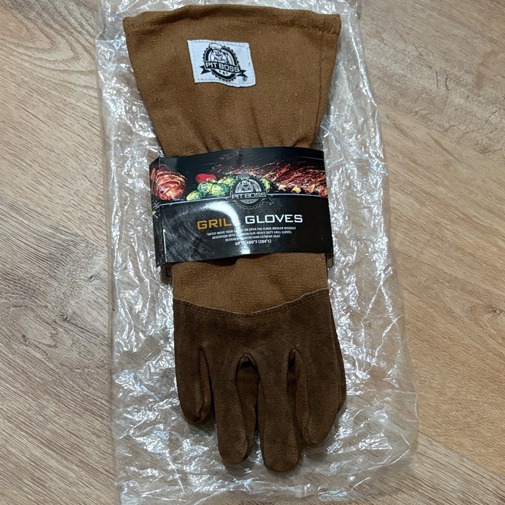New Grill Gloves by Pit Boss with Inner Lining Right and Left Hand